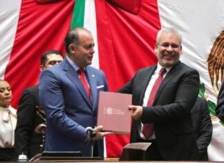 Michoacán recuperó el rumbo, pero aún quedan pendientes por resolver: Baltazar Gaona, al recibir el Quinto Informe de Gobierno