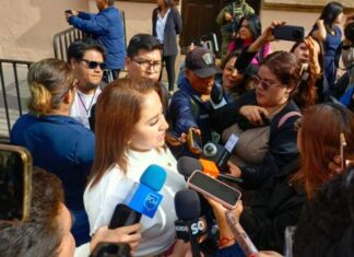 Se suma Gladyz Butanda a equipo de Carlos Torres Piña; cierra filas por continuidad de la 4T