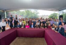 Gladyz Butanda prioriza la unidad y suma su estructura a Carlos Torres Piña