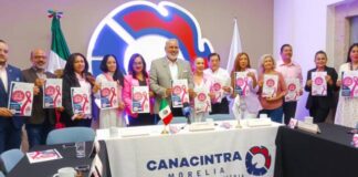 Impactan a 550 mujeres con campaña 10/10 contra el cáncer de mama en Morelia; alistan panel con más de 300 asistentes