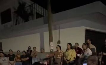 Adriana Campos Huirache reconoce talento y tradición del grupo de danza Cristo Rey en Jacona