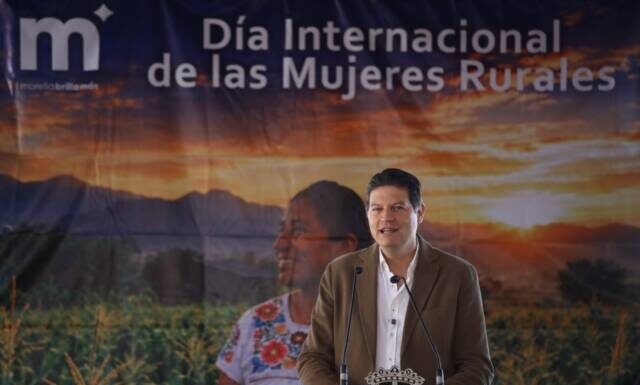 Reconoce Alfonso Martínez Alcázar, trabajo de las mujeres