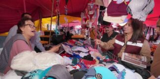 Gladyz Butanda establece contacto directo con comerciantes de Morelia