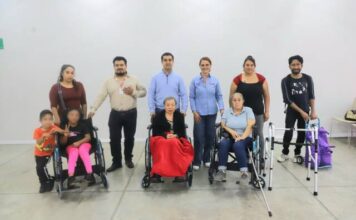 OXXO entrega apoyos en colaboración con el DIF Morelia