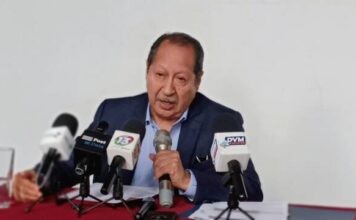 Leonel Godoy pide a Grecia Quiroz entregar celulares y colaborar en investigación